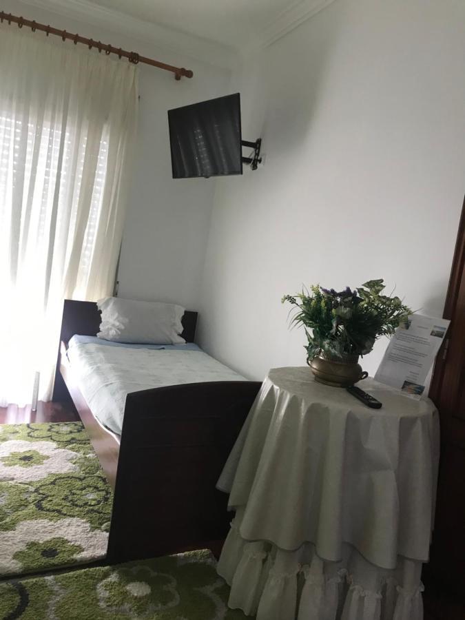 Vivenda Azevedo Hotel Nazaré Buitenkant foto